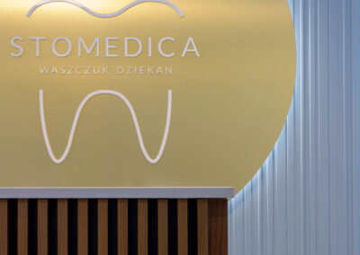 Recepcja w klinice dentystycznej Stomedica