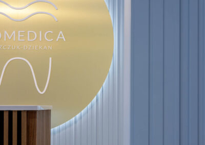 Poczekalnia w klinice stomatologicznej Stomedica